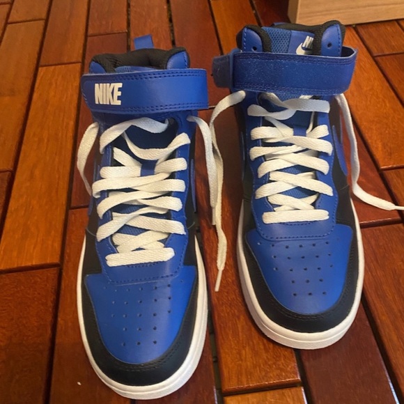 Air Force 1’s - Picture 3 of 6
